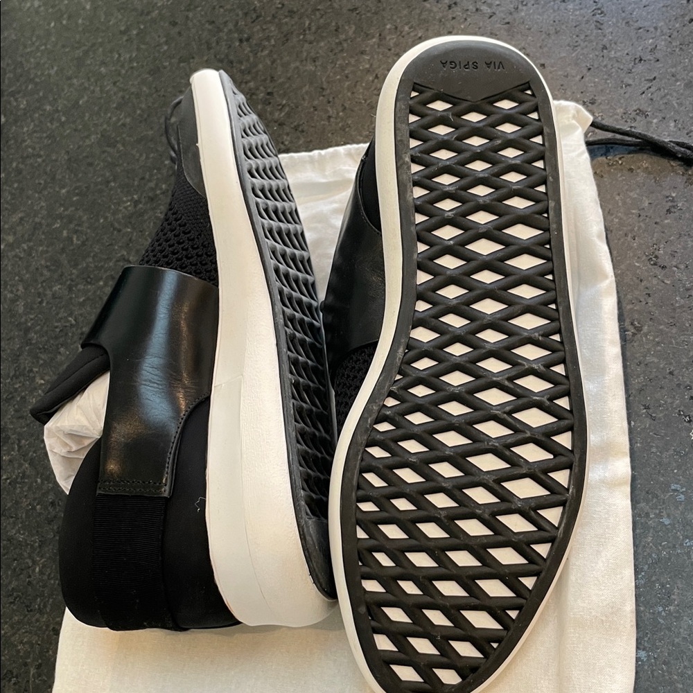 Brand New Via Spiga Black Leather and Knit Sneakers, 8.5 - Picture 9 of 10